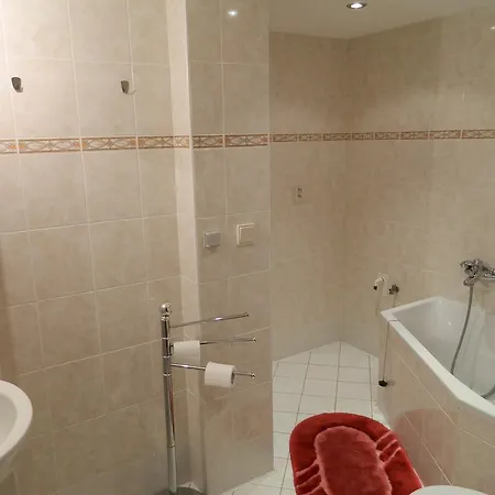 Casa de hóspedes Surf 3*