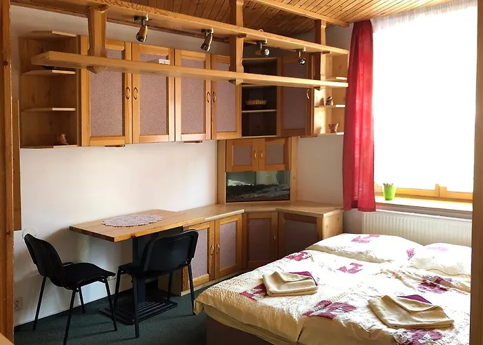 בית הארחה Surf בלנסקו